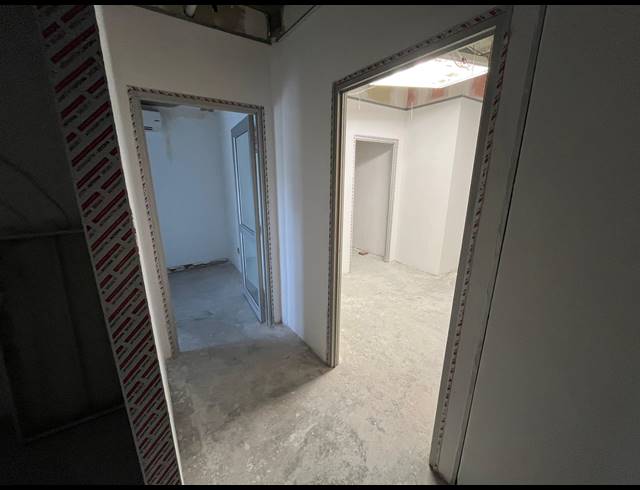 454M² BUSINESS TO LET IN CENTURY CITY